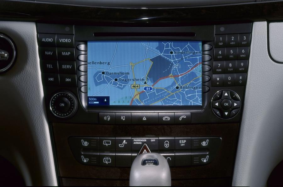  Mercedes-Benz E-Class Estate 2002 года  (фото 20 из 50)